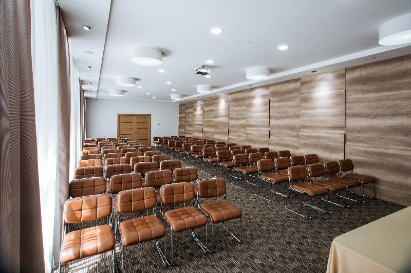 Summit Villa キシナウ エクステリア 写真